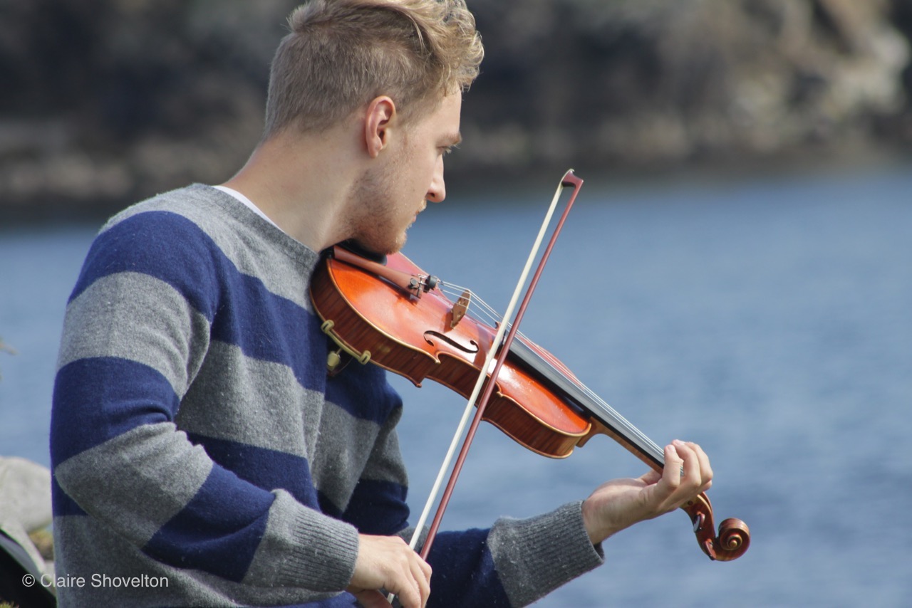 Violinist Daniel Pioro joins Owen White Management